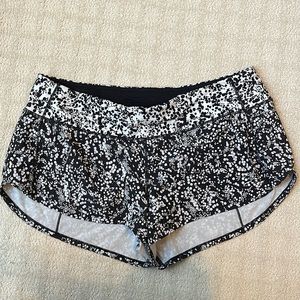 Lululemon size 10 shorts